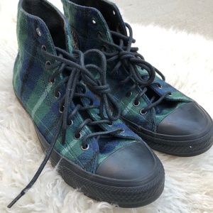 converse green plaid